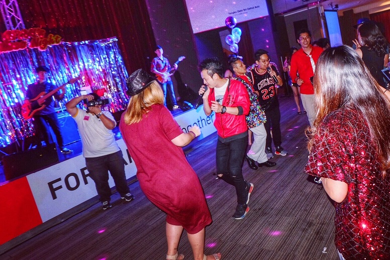 งานเลี้ยงปีใหม่ วงดนตรีงานเลี้ยง puppada 7